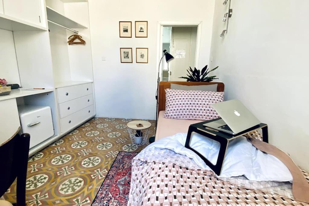 모스타 Free Breakfast, Pool, Spacious Aircon Hideaway 아파트 외부 사진