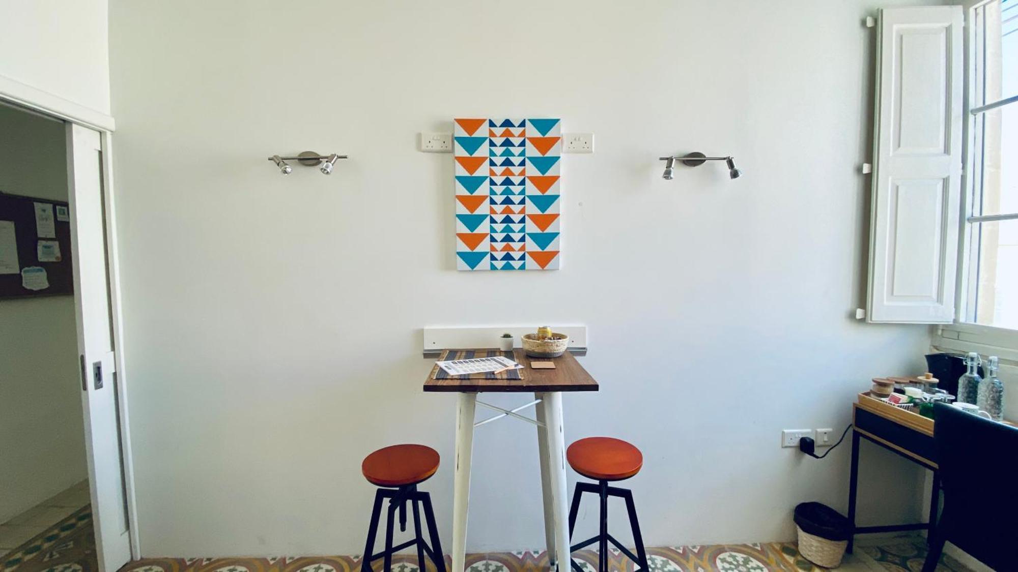 모스타 Free Breakfast, Pool, Spacious Aircon Hideaway 아파트 외부 사진