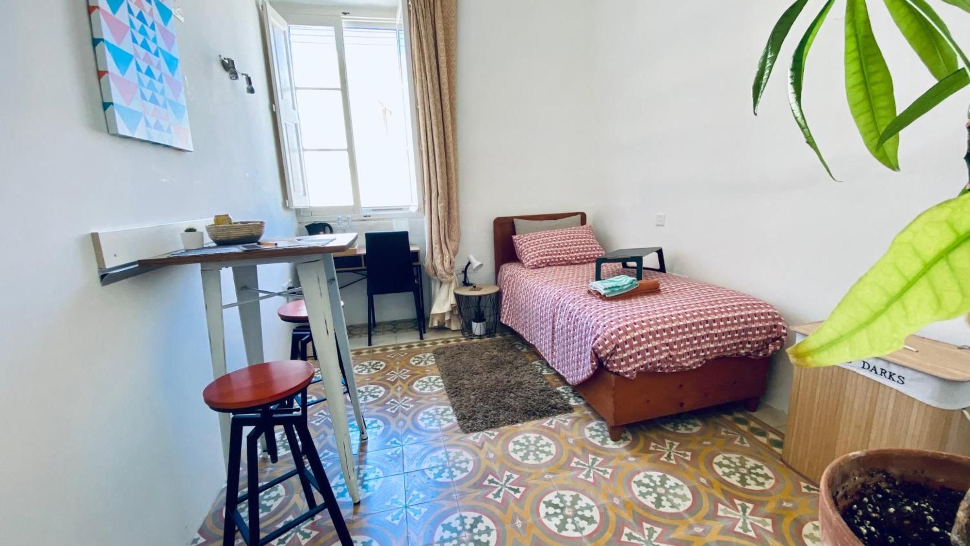 모스타 Free Breakfast, Pool, Spacious Aircon Hideaway 아파트 외부 사진